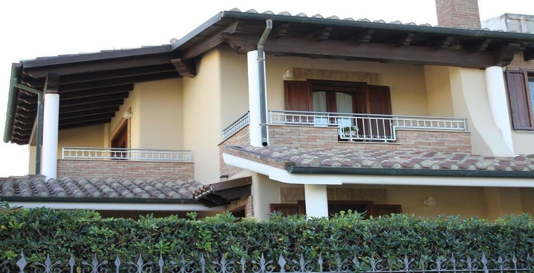 B&B Martina Assemini Luaran gambar