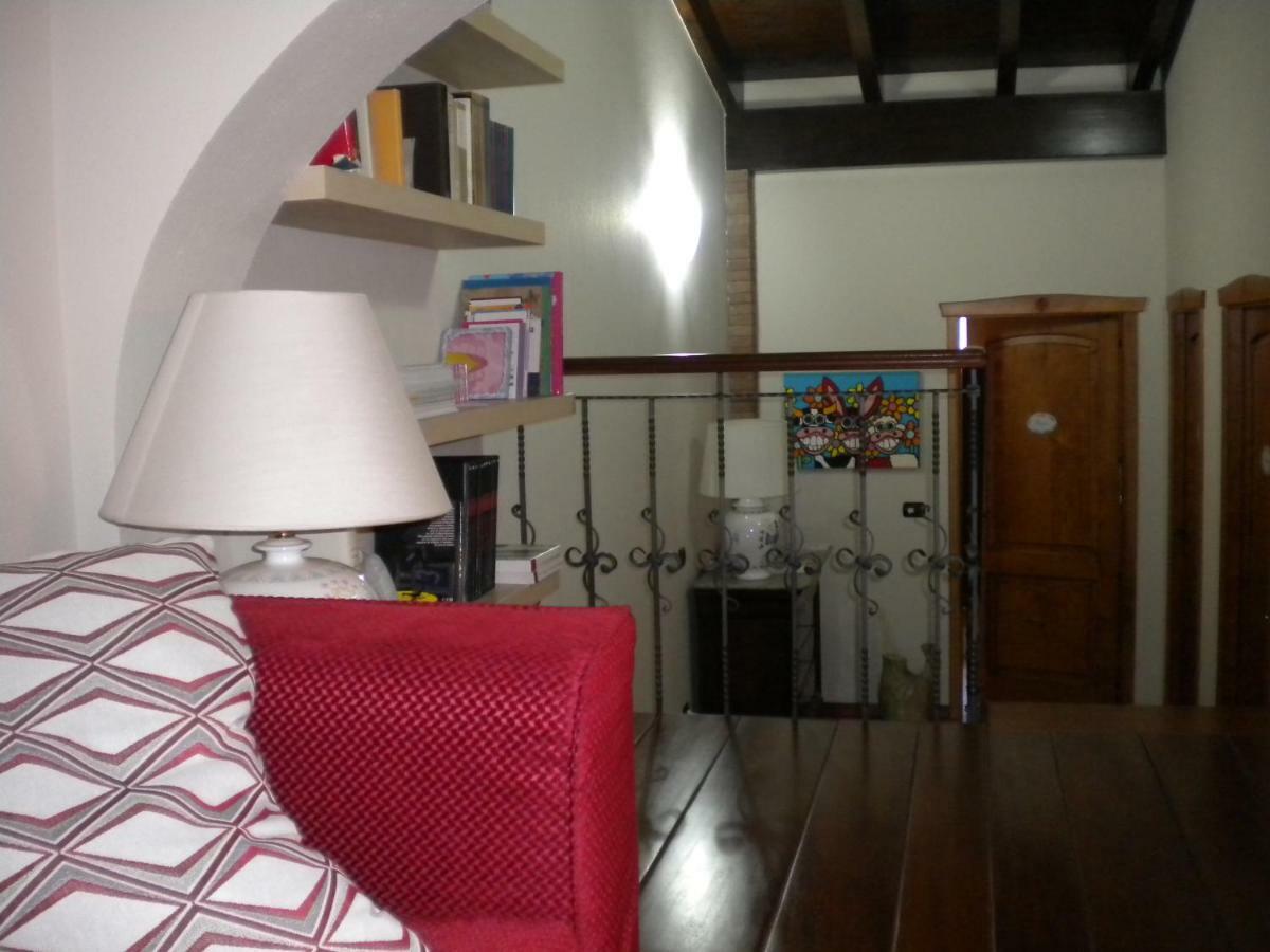 B&B Martina Assemini Luaran gambar
